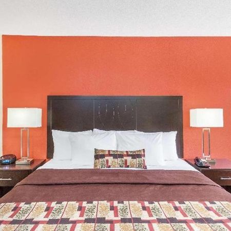 Days Inn By Wyndham Rayville Dış mekan fotoğraf